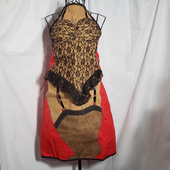 Other - 💗 Ooh La La! Risque Apron 👀